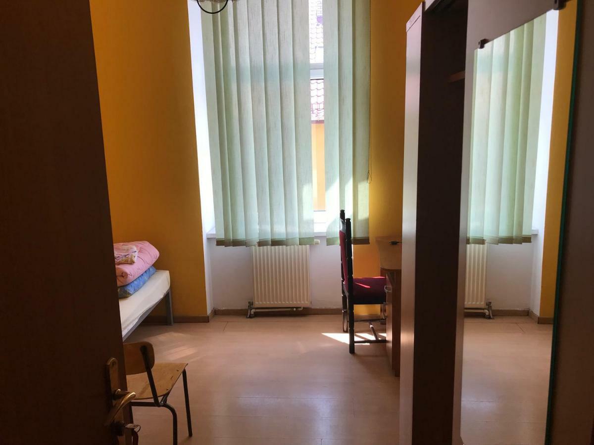 Clarus Mons Studio Pansiyon Çestohova Dış mekan fotoğraf
