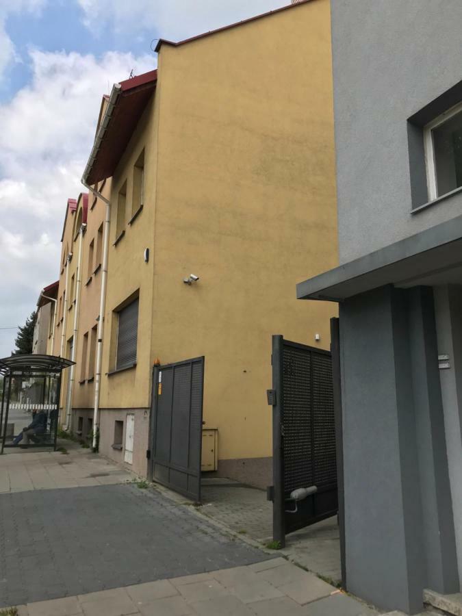 Clarus Mons Studio Pansiyon Çestohova Dış mekan fotoğraf